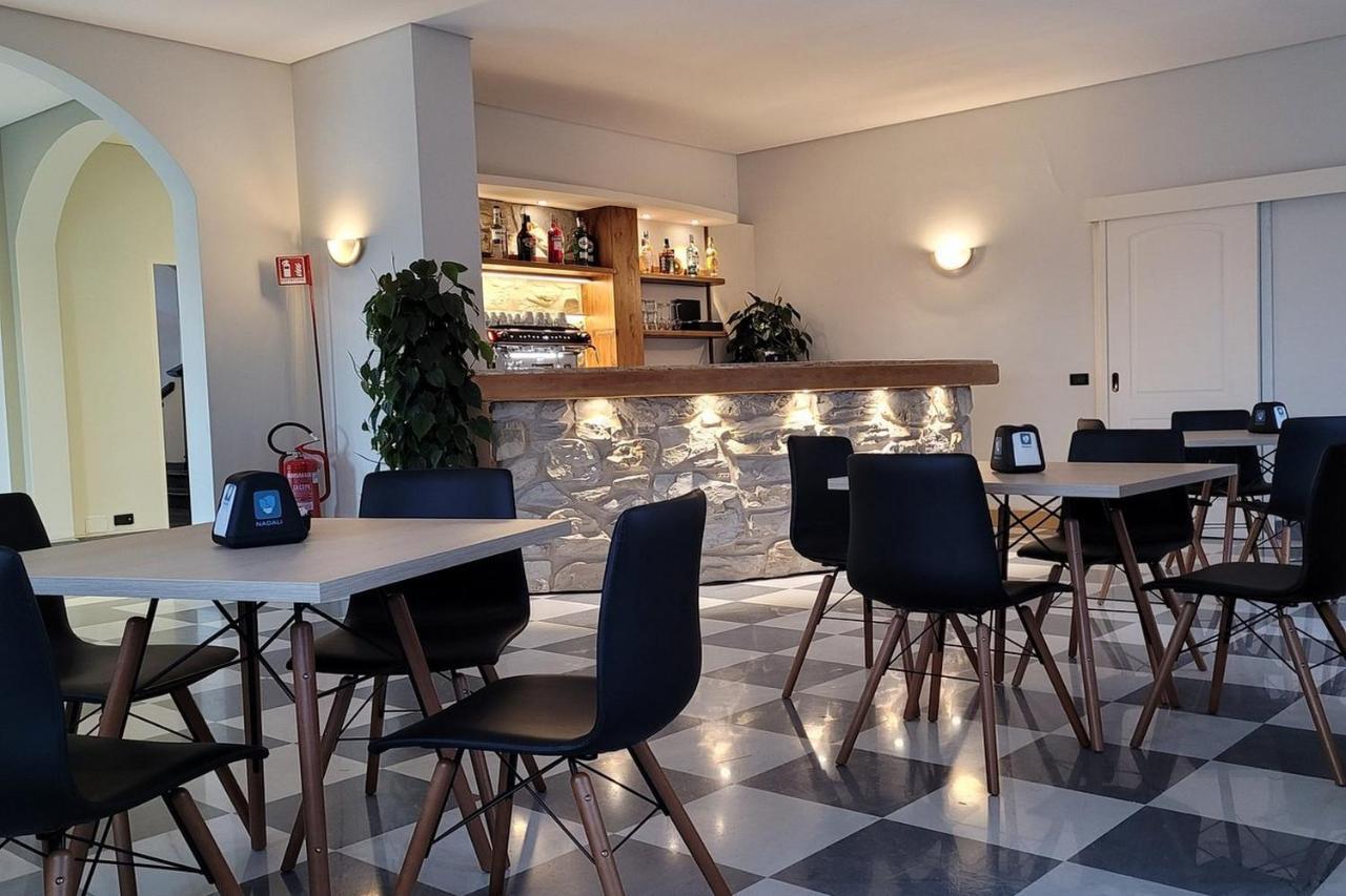 Hotel Azzano Decimo Esterno foto