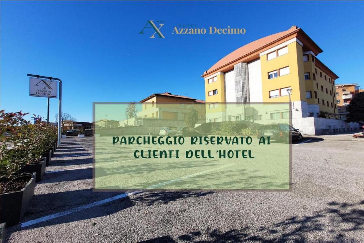 Hotel Azzano Decimo Esterno foto